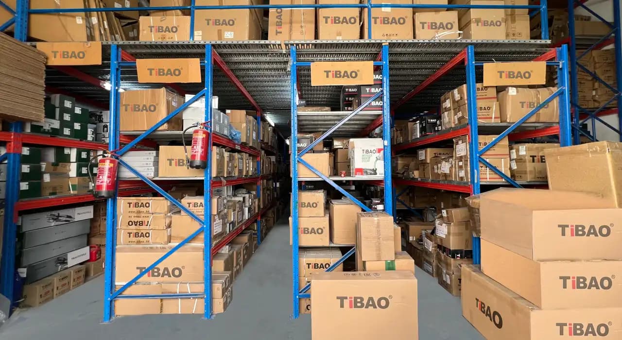 Sharjah warehouse · Industrial Area 4